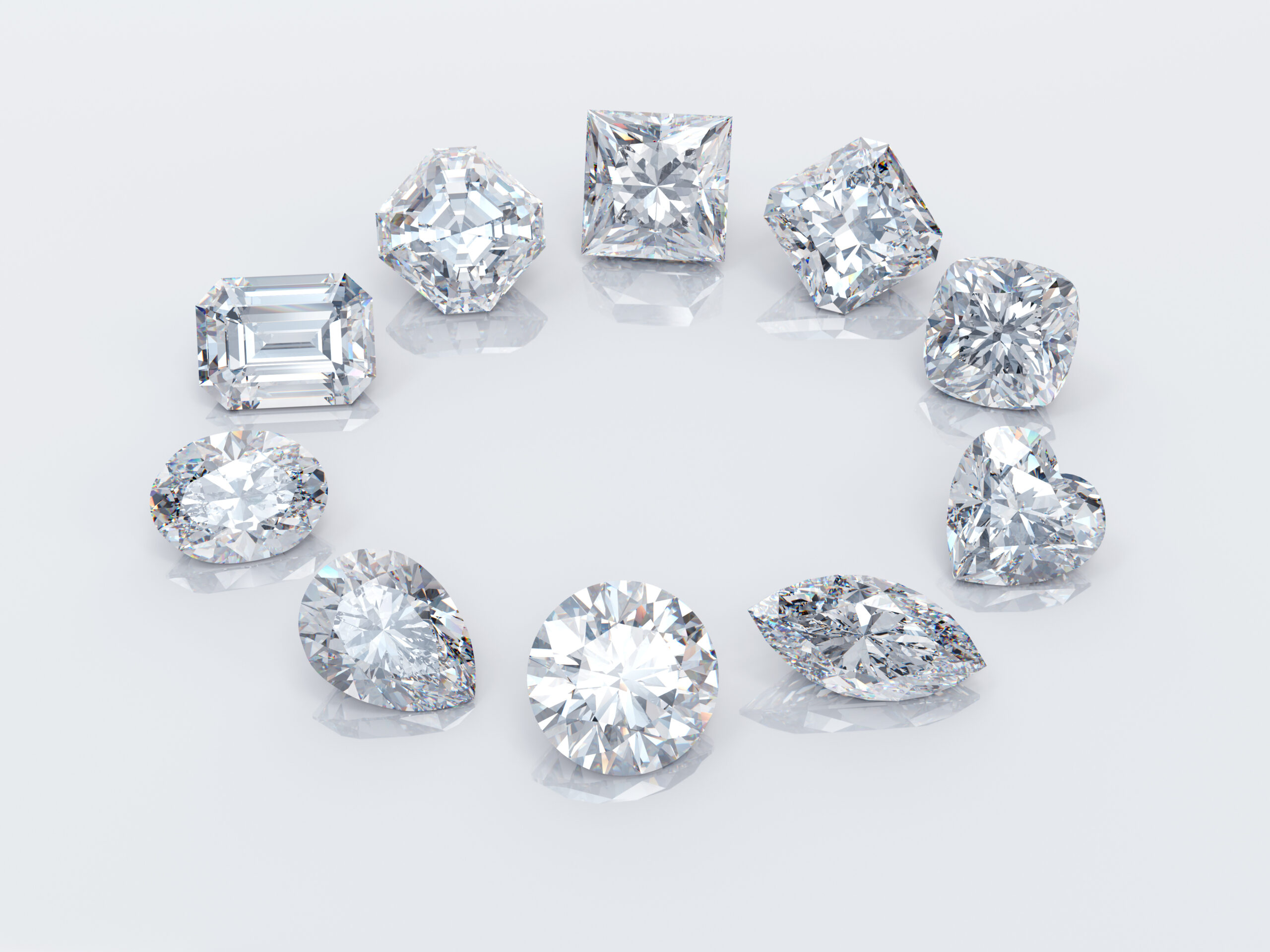 10 Diamonds in all shapes ready for your engagement ring