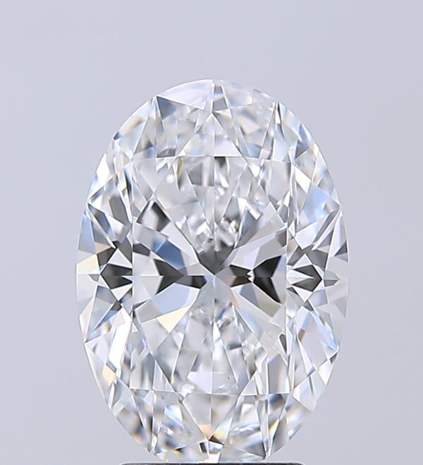 3.16 carat IGI Graded Lab-Grown Oval Diamond