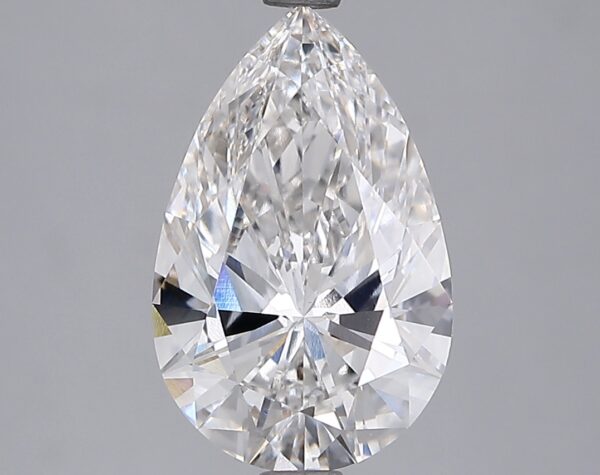 2.58 carat IGI Graded Lab-Grown Pear Diamond